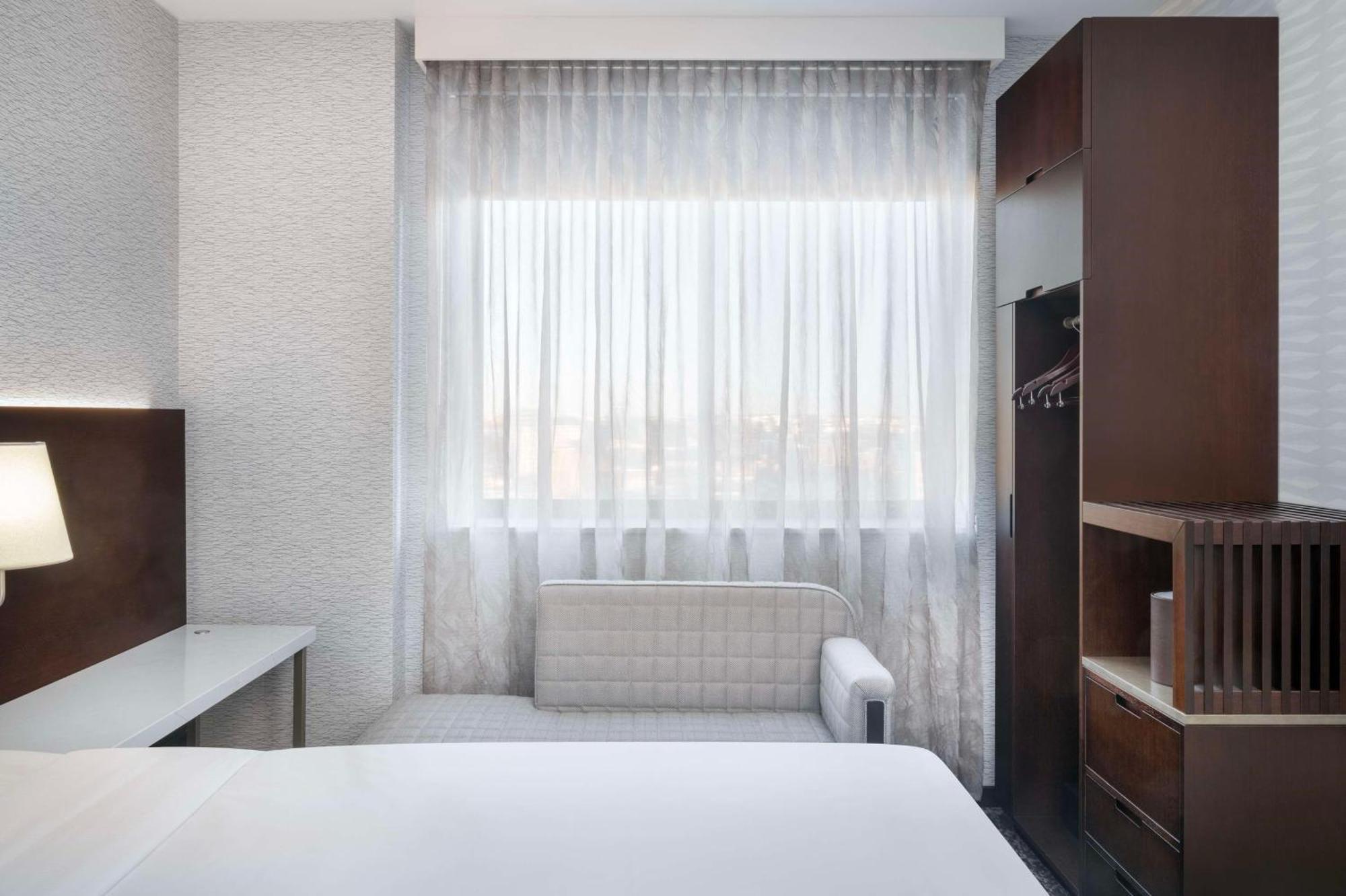 Doubletree By Hilton Long Island City, Ny New York Eksteriør bilde